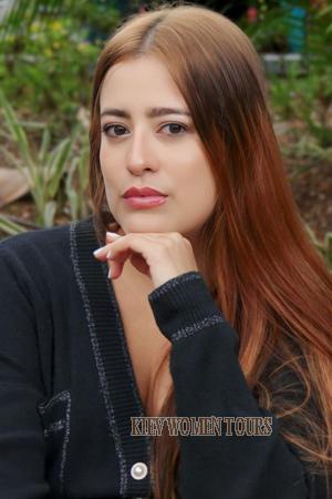 218526 - Lina Age: 27 - Colombia