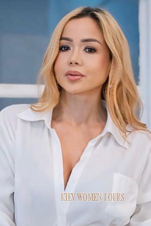 220397 - Maria Age: 46 - Colombia