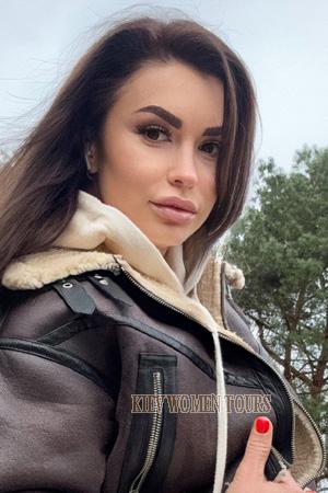 220638 - Irina Age: 41 - Ukraine