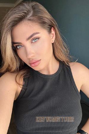 221082 - Olexandra Age: 24 - Ukraine