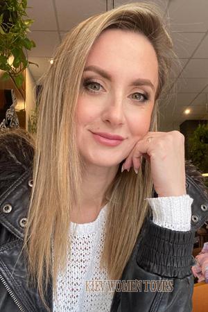 221965 - Olha Age: 42 - Ukraine