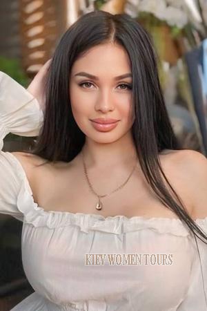 222410 - Olha Age: 29 - Ukraine