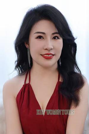 222737 - Lynn Age: 46 - China