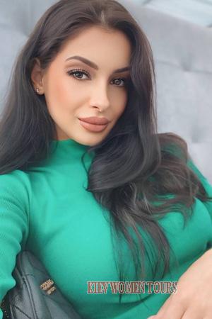 222831 - Irina Age: 35 - Ukraine