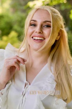 222920 - Margarita Age: 28 - Ukraine