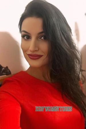 223011 - Nadiia Age: 37 - Ukraine