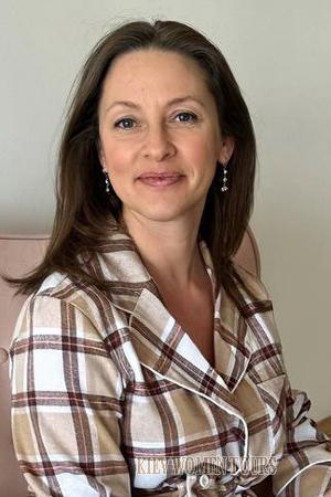 223091 - Lyubov Age: 43 - Ukraine