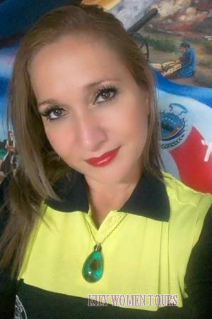 223304 - Jacqueline Age: 50 - Costa Rica