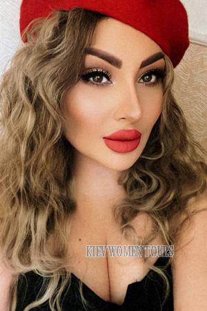 223382 - Yuliya Age: 40 - Kazakhstan