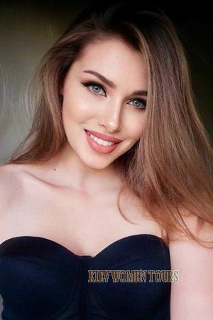 223620 - Alina Age: 27 - Ukraine