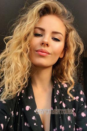 223688 - Oleksandra Age: 25 - Ukraine