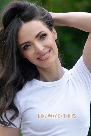 223878 - Yuliya Age: 42 - Ukraine