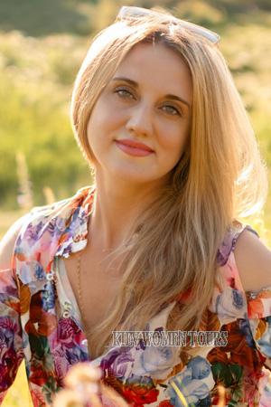 223976 - Oksana Age: 47 - Ukraine