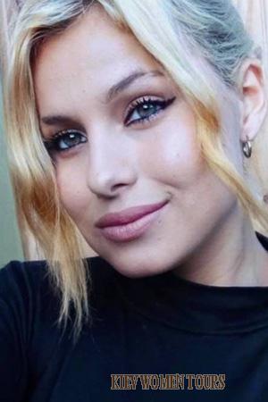 223981 - Milagros Age: 25 - Argentina