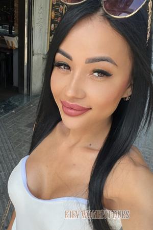 225075 - Alla Age: 35 - Ukraine