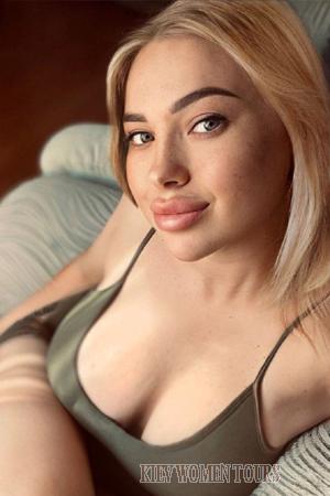 225897 - Anastasia Age: 31 - Ukraine