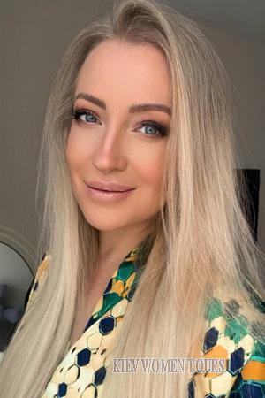 226382 - Liliia Age: 50 - Ukraine