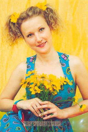 58872 - Natasha Age: 35 - Ukraine