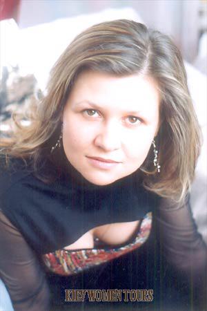 71082 - Tatiana Age: 33 - Russia