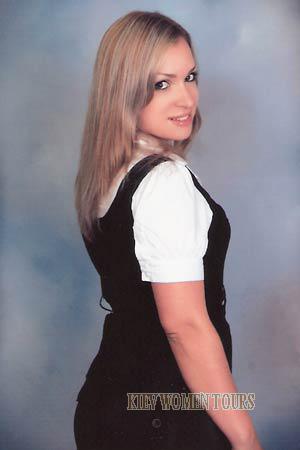 98220 - Lindsay Age: 29 - Costa Rica